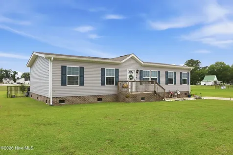 203 Magnolia Drive Stella NC 28582