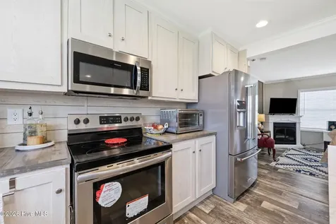 203 Magnolia Drive Stella NC 28582