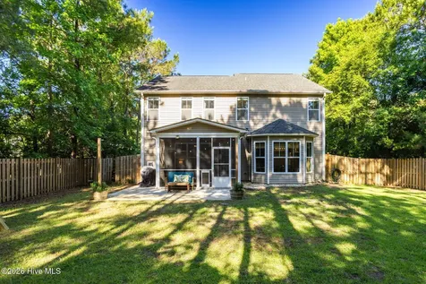 289 Weir Drive Hampstead NC 28443