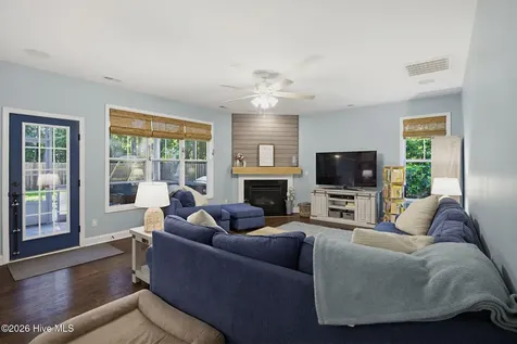 289 Weir Drive Hampstead NC 28443