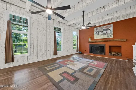 8821 Red Hill Road Whiteville NC 28472
