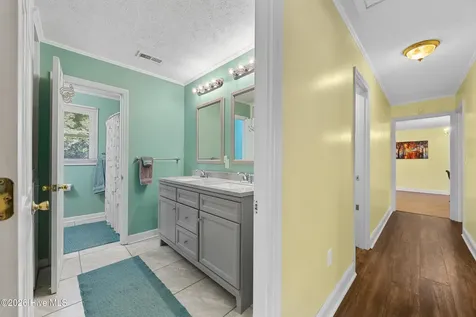 8821 Red Hill Road Whiteville NC 28472