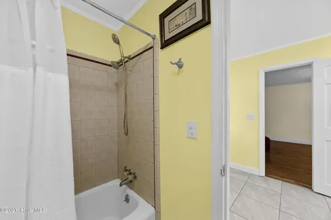 8821 Red Hill Road Whiteville NC 28472