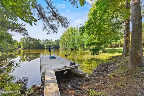 8821 Red Hill Road Whiteville NC 28472