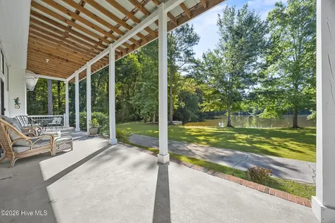 8821 Red Hill Road Whiteville NC 28472