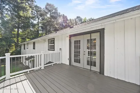 8821 Red Hill Road Whiteville NC 28472