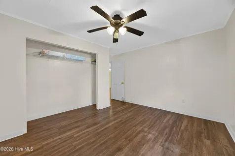 8821 Red Hill Road Whiteville NC 28472