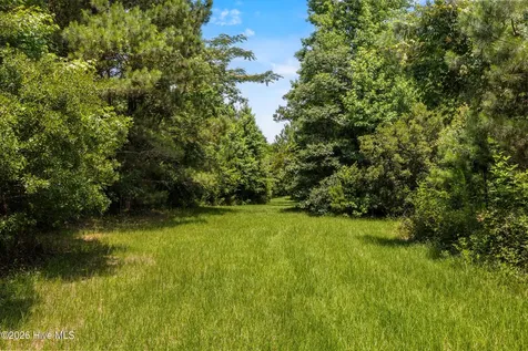 8821 Red Hill Road Whiteville NC 28472