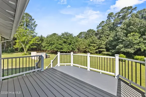 8821 Red Hill Road Whiteville NC 28472