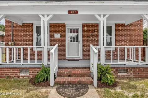 109 E South Street Kinston NC 28501