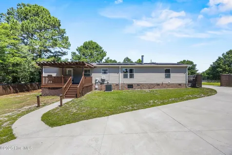 3993 Windtree Court NE Leland NC 28451