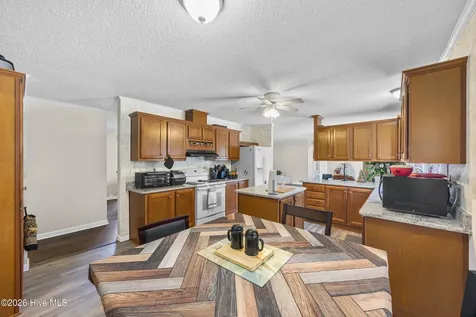 3993 Windtree Court NE Leland NC 28451