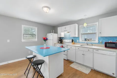 3216 Greenbriar Avenue SW Supply NC 28462