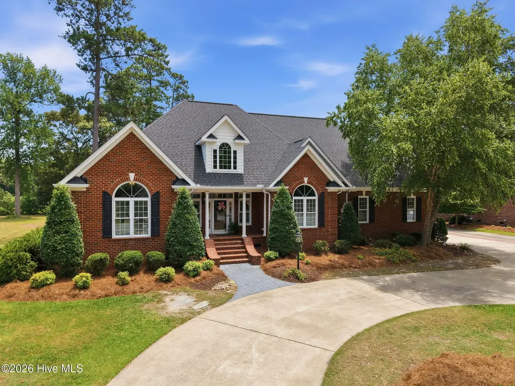 201 Foxcroft Lane Winterville NC 28590