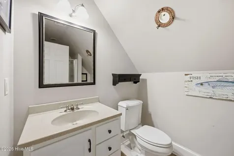 201 Foxcroft Lane Winterville NC 28590