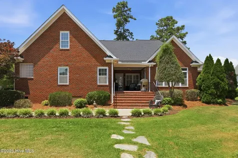 201 Foxcroft Lane Winterville NC 28590