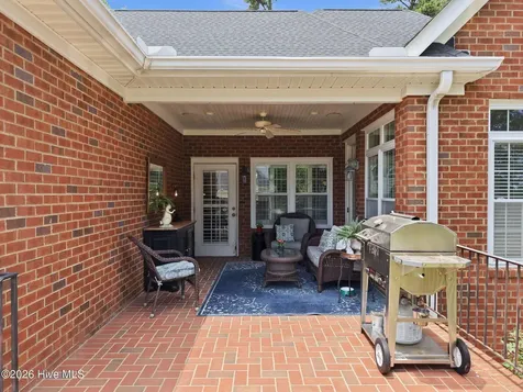 201 Foxcroft Lane Winterville NC 28590
