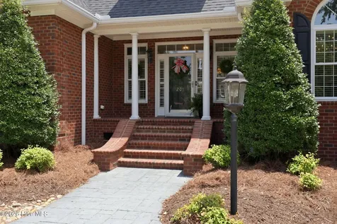 201 Foxcroft Lane Winterville NC 28590