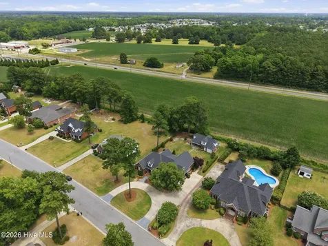 201 Foxcroft Lane Winterville NC 28590