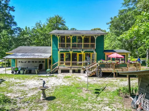 1205 Shelter Creek Drive Burgaw NC 28425