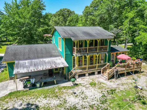 1205 Shelter Creek Drive Burgaw NC 28425