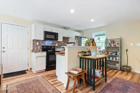 1205 Shelter Creek Drive Burgaw NC 28425