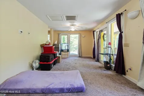 1205 Shelter Creek Drive Burgaw NC 28425