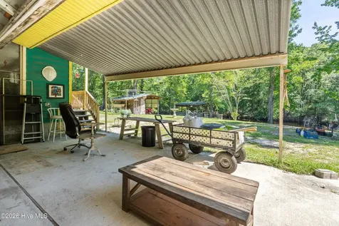 1205 Shelter Creek Drive Burgaw NC 28425