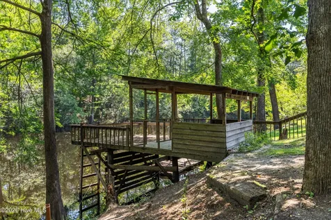 1205 Shelter Creek Drive Burgaw NC 28425