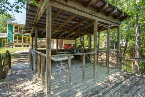 1205 Shelter Creek Drive Burgaw NC 28425