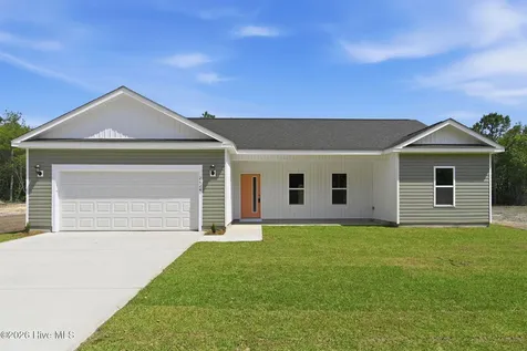 2636 Fountaintown Road Chinquapin NC 28521
