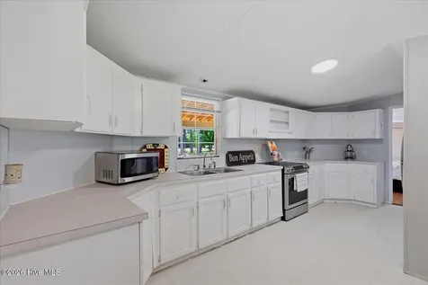 1223 Arvida Spur Road Rocky Point NC 28457