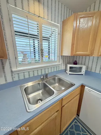 3156 Fox Run Drive Kinston NC 28504