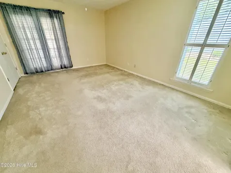 3156 Fox Run Drive Kinston NC 28504