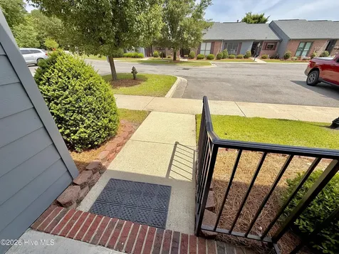 3156 Fox Run Drive Kinston NC 28504