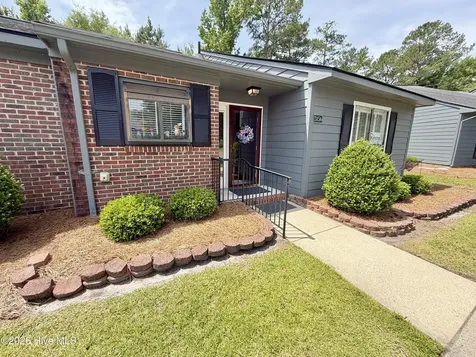 3156 Fox Run Drive Kinston NC 28504