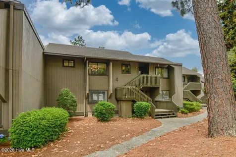 250 Sugar Gum Lane Pinehurst NC 28374