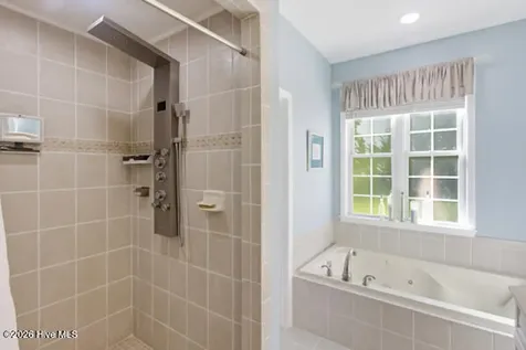 1926 Snowy Egret Drive Morehead City NC 28557