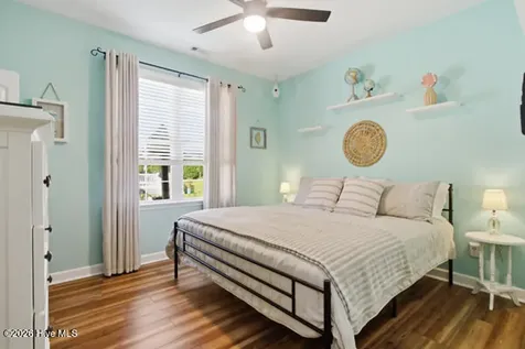 1926 Snowy Egret Drive Morehead City NC 28557