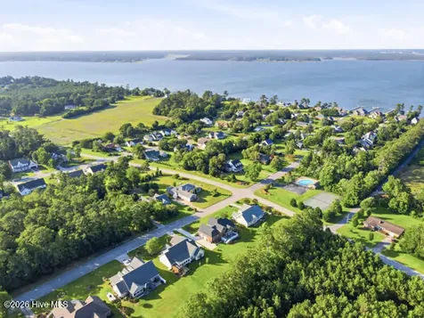1926 Snowy Egret Drive Morehead City NC 28557
