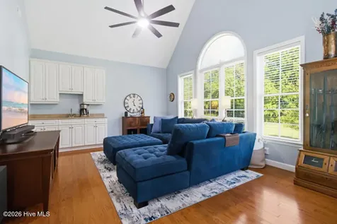 1926 Snowy Egret Drive Morehead City NC 28557