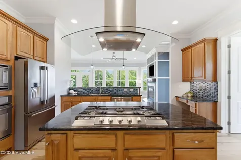 294 Crane Pointe Hampstead NC 28443