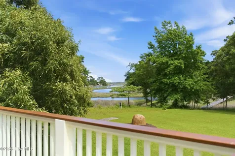 294 Crane Pointe Hampstead NC 28443