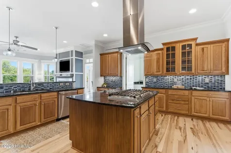 294 Crane Pointe Hampstead NC 28443