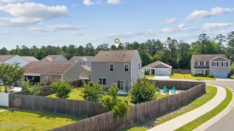 9741 Woodriff Circle NE Leland NC 28451