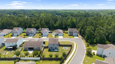9741 Woodriff Circle NE Leland NC 28451