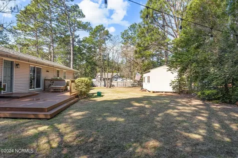 620 E New England Avenue Pinebluff NC 28373