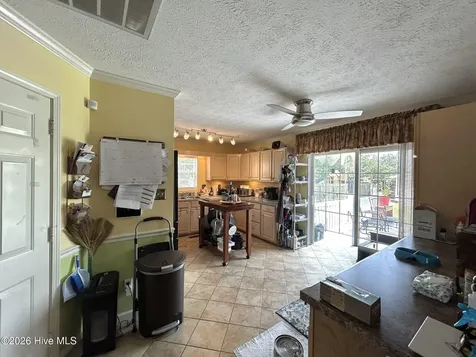 204 Hudson Lane Jacksonville NC 28540