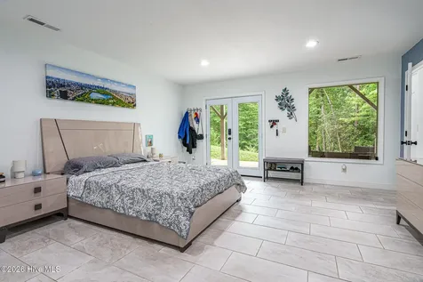 135 Heritage Trail Brasstown NC 28902