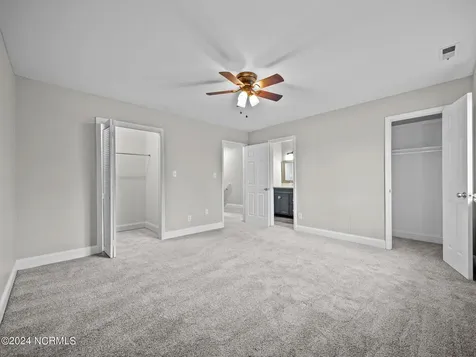 4 S Onsville Place Jacksonville NC 28546